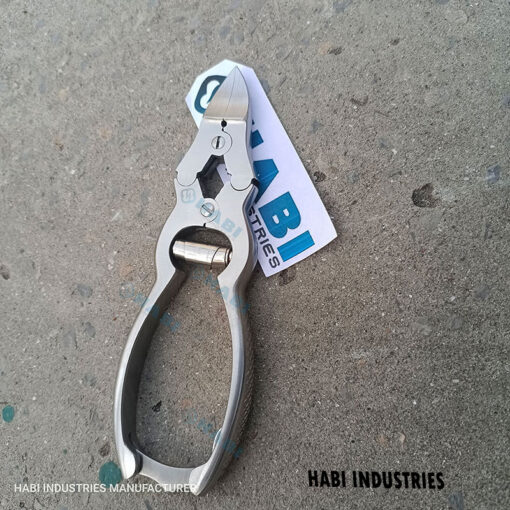 DOUBLE ACTION NAIL CLIPPERS