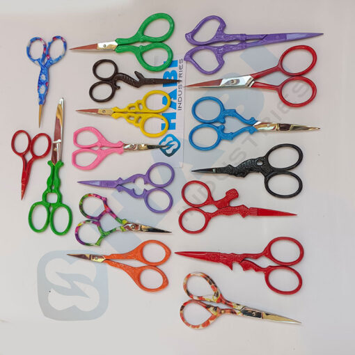 Decorative small embroidery scissors