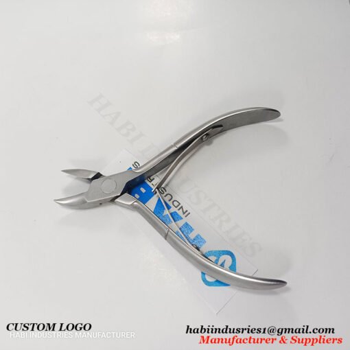 Heavy-duty double spring nail cutter