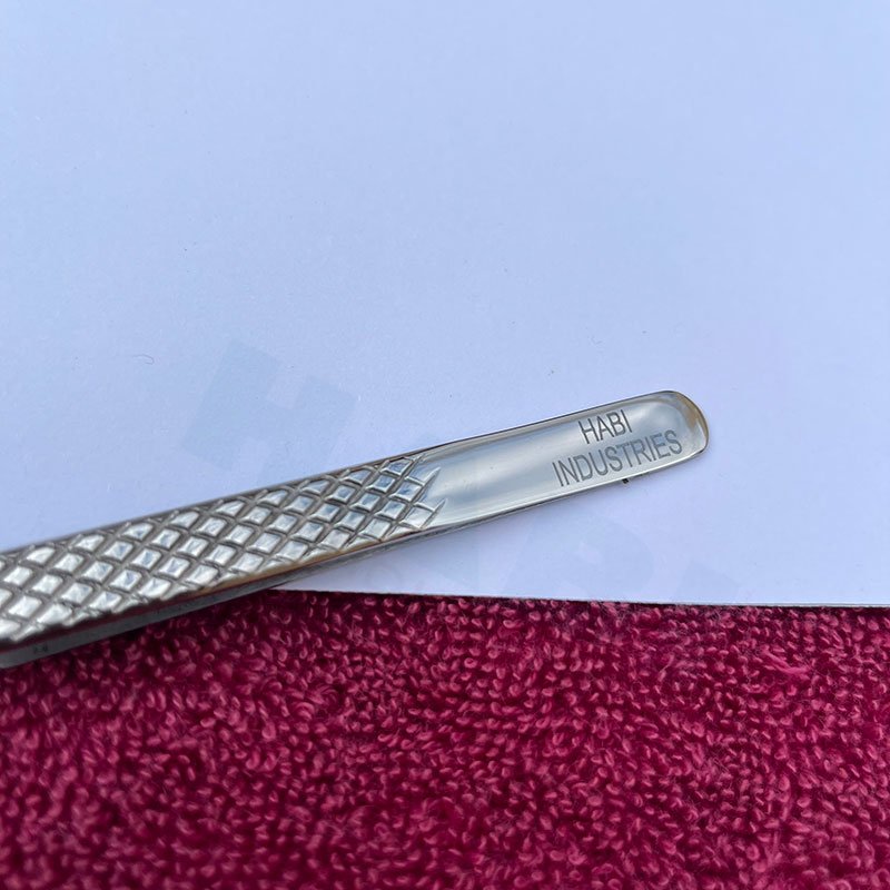 Customized laser logo Engraving wholesale eyelash tweezers uk