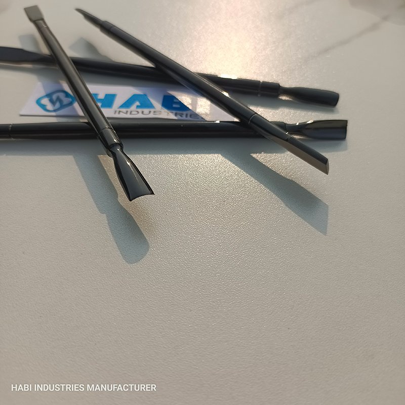 Black Stainless Steel Manicure Cuticle Pusher Black stainless steel manicure cuticle pusher close-up