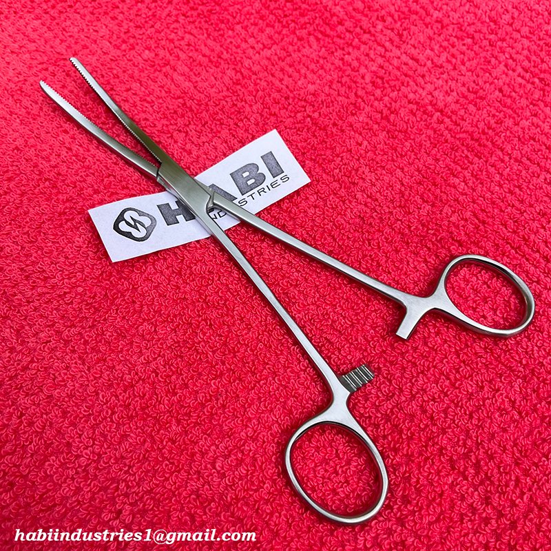 Curved Hemostatic Forceps with Ratchet Lock Curved hemostatic forceps with ratchet lock